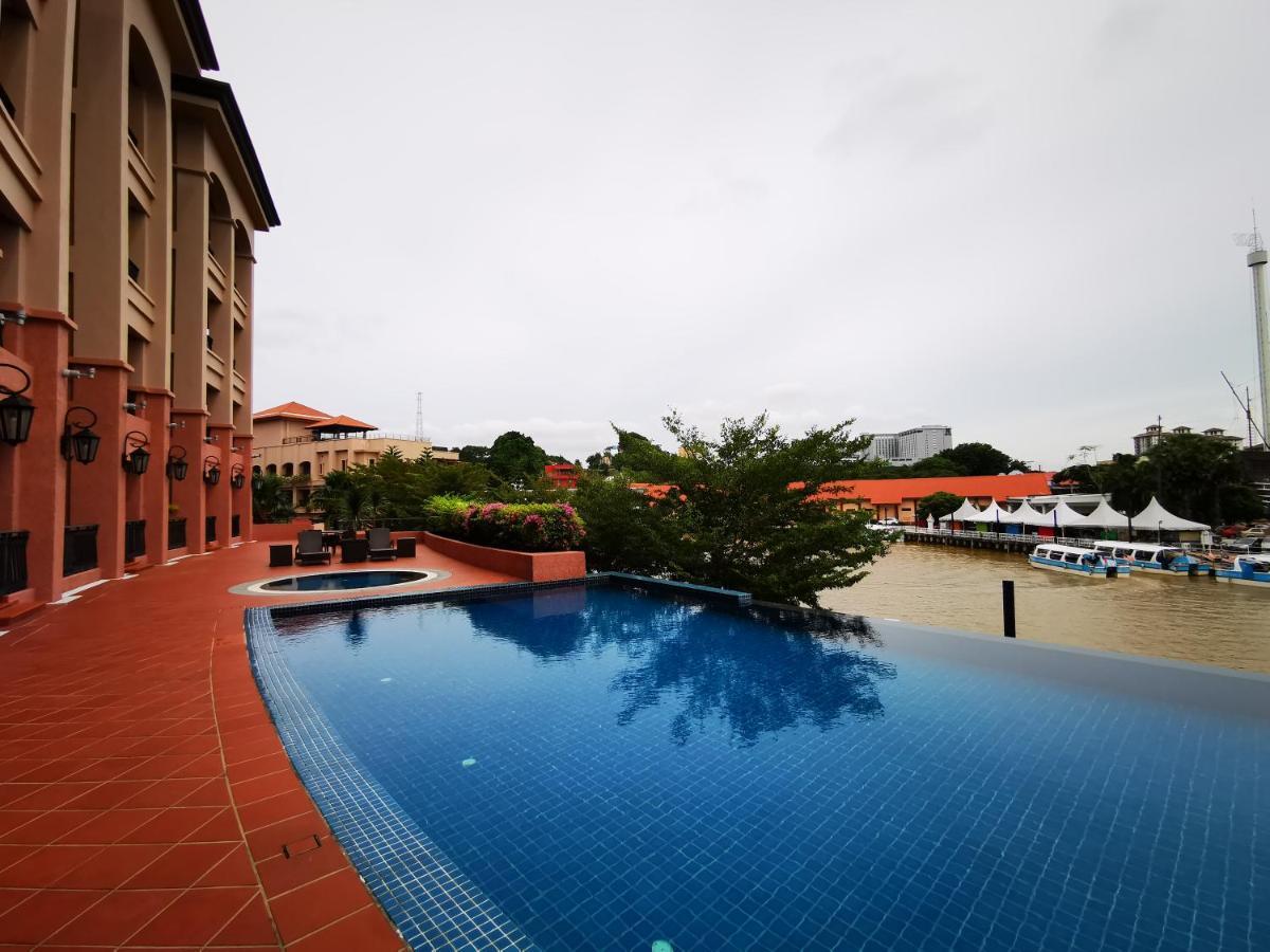 Casa Del Rio Residences Malacca エクステリア 写真